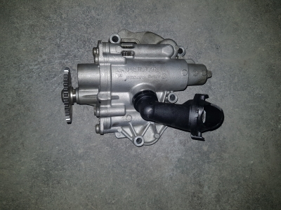 Oliepomp Volkswagen Golf VII 1.4 GTE 16V 2015