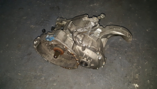 Versnellingsbak Mercedes-Benz W245 2006 B200 CDI 6 bak