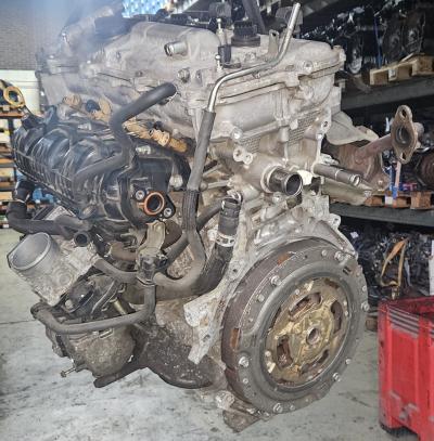 Inruilmotor Toyota Prius 2013 1.8 16v Hybrid 73 kW (alleen voor onderdelen!)