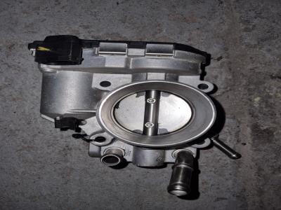 Gasklephuis Kia Cee'd 1.6 CVVT 16V 2010