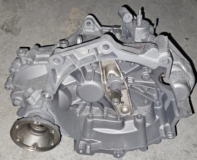 Versnellingsbak Volkswagen Polo 1.2 TSi 2012