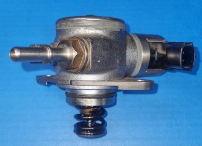 Hogedrukpomp Renault Megane 1.2 16V TCE 2012