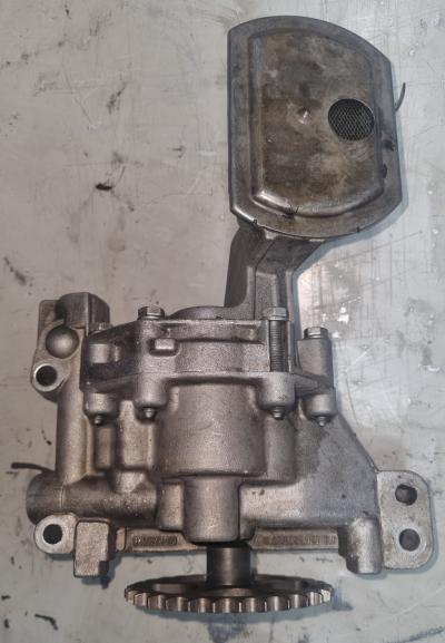 Oliepomp Volvo V50 2.0 D 16V 2004