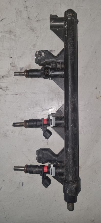 Galerij-injectie Peugeot 308 SW 1.6 VTI 16V 2009