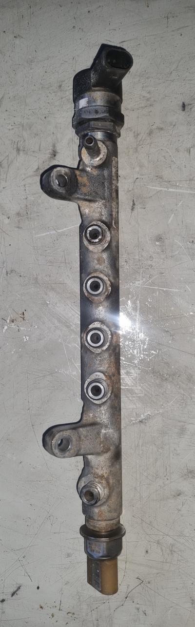 Brandstofverdeler Volkswagen Polo V 1.6 TDI 16V 2011