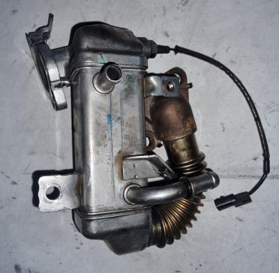 EGR-koeler Opel Vivaro 1.6 CDTI 2015