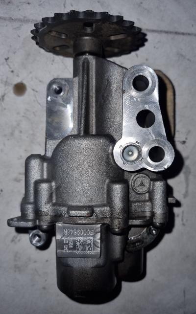 Oliepomp Mercedes-Benz C-200d 1.6 CDI 16V 2018