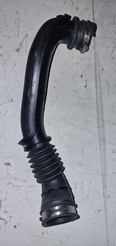 Aanzuigslang Ford Fiesta 7 1.1 Ti-VCT 12V 2018