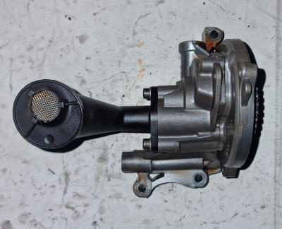 Oliepomp Volkswagen Golf VI 1.2 TSI BlueMotion 2011