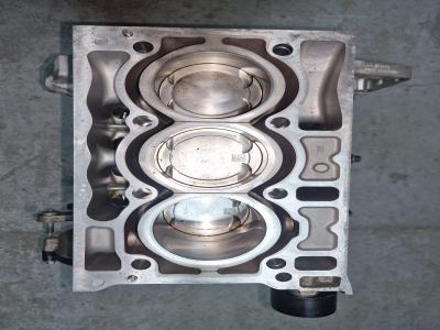 Onderblok Lynk & Co 01 1.5 PHEV 2023