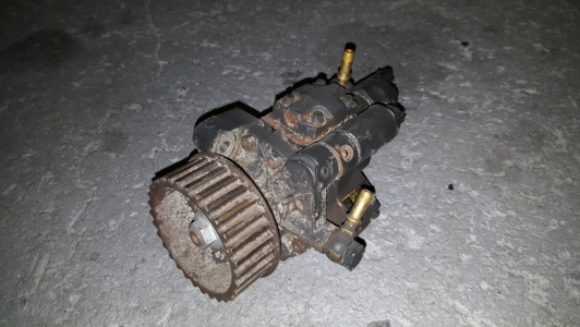 Dieselpomp Renault Megane 2007 1.5 dCi