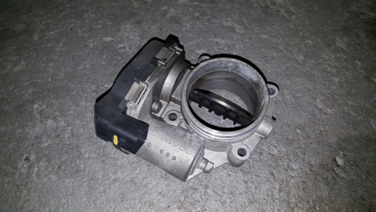 Gasklephuis BMW E90 2008 318i