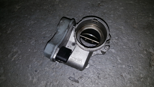 Gasklephuis Volkswagen Golf 2007 2.0 TDI