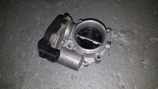 Gasklephuis BMW E87 2008 116i