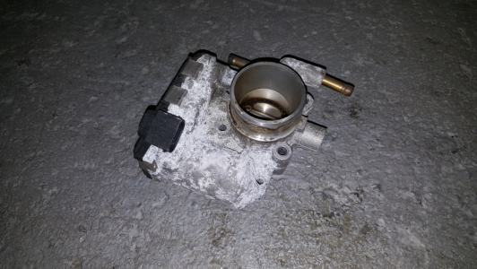 Throttle body Opel Corsa 1.2 16v 2005