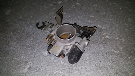 Gasklephuis Opel Astra 1.6 16v 2000