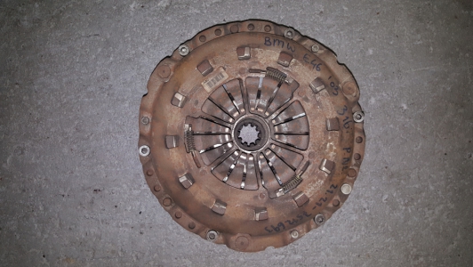 Vliegwiel BMW E46 2003 316i  (2-massa)