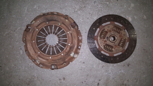 Drukgroep + koppelingsplaat Renault Trafic 2.0 dCi 2008