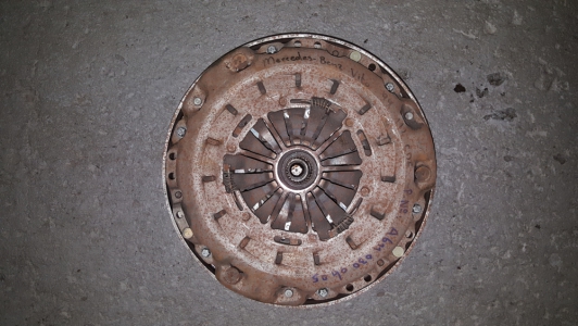 Flywheel Mercedes-Benz Vito 112 CDI 1999 (2-massa)