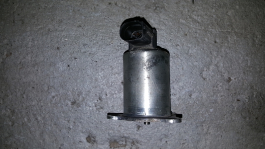 EGR-klep Opel Vivaro 2003 1.9 DTI