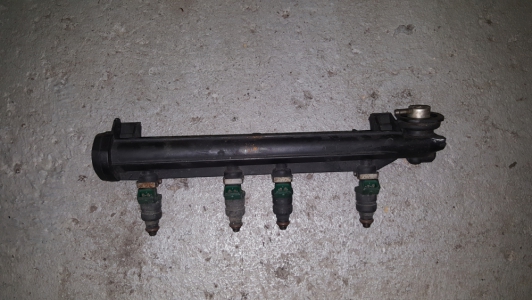 Galerij-injectie Volkswagen Golf 1.6 2000