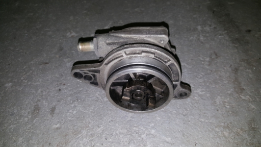 Vacuumpomp BMW E39 525 TDS 1996