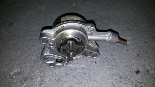 Vacuumpomp Peugeot 607 2003 2.2 HDi
