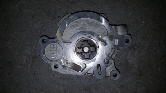 Vacuum pump Volkswagen Polo 1.2 TDI 2012