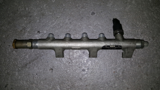 Brandstofverdeler Renault Espace 2.2 dCi 2004