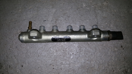 Brandstofverdeler Renault Espace 2.2 dCi 2005