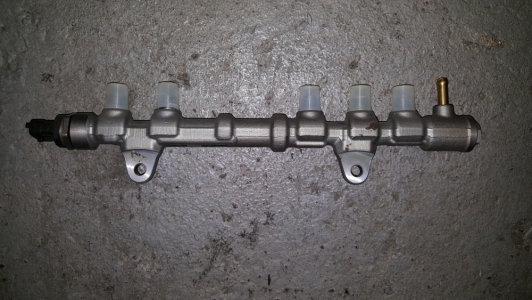 Brandstofverdeler Fiat Punto Evo 2011 1.3 JTDm