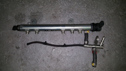 Brandstofverdeler Opel Astra 1.3 CDTi 2007