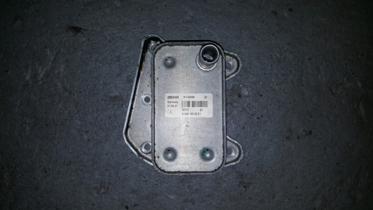 Oliekoeler Mercedes-Benz Sprinter 2010 311 CDI