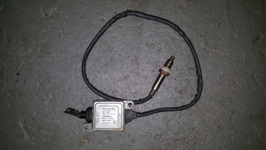 Sensor de NOx Mercedes-Benz W205 C200 BlueTec 2016