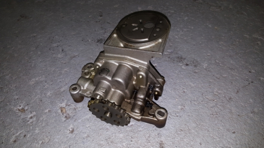 Oliepomp Peugeot 206 2004 1.4 16v