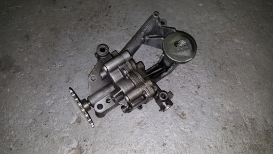 Oliepomp Renault Master 2.5 dCi 2008