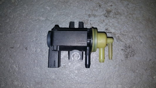 Overdrukklep Volkswagen Caddy 2.0 TDI 2011