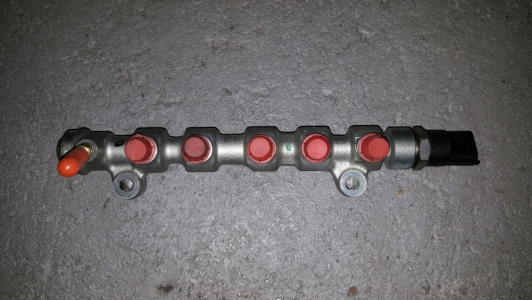 Brandstofverdeler Renault Espace 2.2 dCi 2005