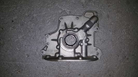 Oliepomp Volkswagen Golf 1.4 16v 1999