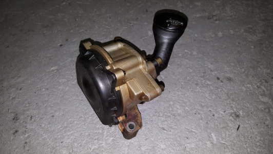 Oliepomp Volkswagen Golf 1.4 16v FSi 2006