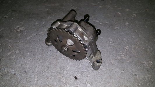 Oliepomp Volkswagen Bora 1.9 TDI 1999