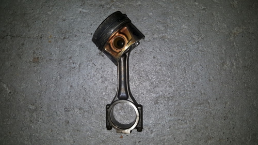 Zuiger Volkswagen Golf 2011 2.0 TDI