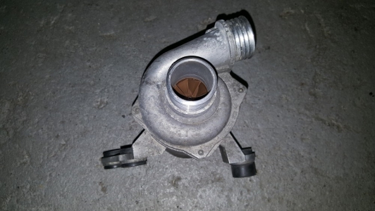 Waterpomp BMW E87 118i 2007