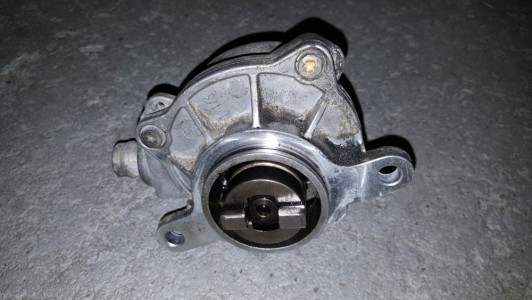 Vacuumpomp Renault Master 2.5 dCi 2006