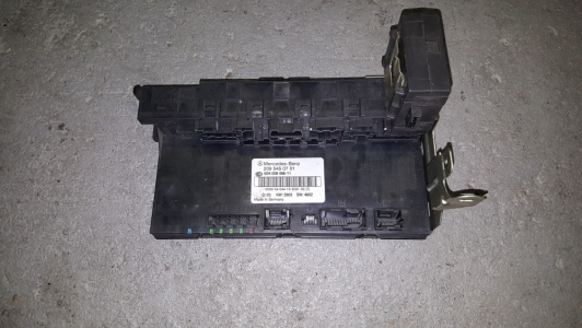 Zekeringskast Mercedes-Benz C203 2001 C200 kompressor