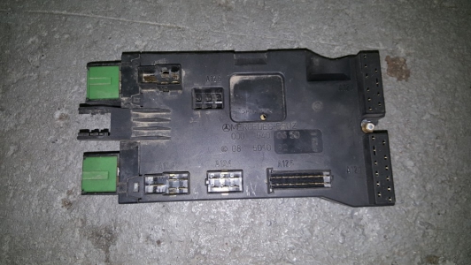 Zekeringskast Mercedes-Benz Vito 108 D 1998