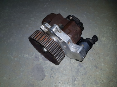 Dieselpomp Renault Laguna 1.9 dCi 2002