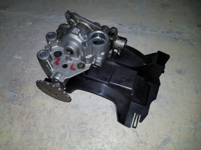 Bomba de aceite Renault Trafic 2.0 dCi 2008