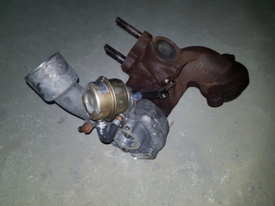 Turbo Ford Mondeo 1995 1.8 TD 66 kW