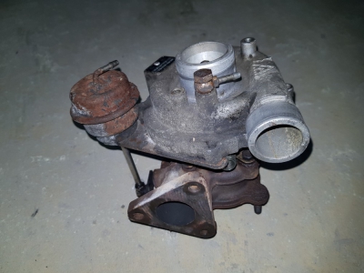 Turbo Volkswagen Golf 1.9 TDI 66 kW 1996